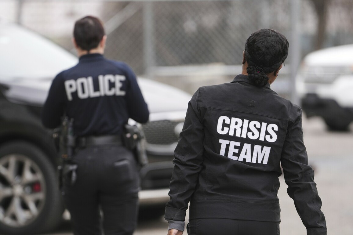 How Philadelphia police draw on personal experiences to respond to mental health crises