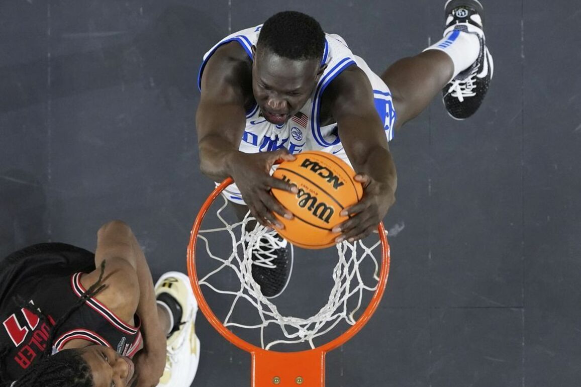 Toronto Raptors drop down to ninth pick after NBA draft lottery