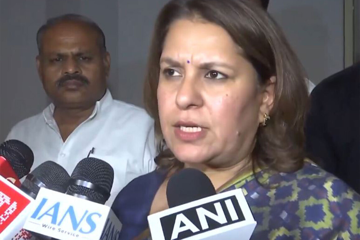 Supriya Shrinate slams Kangana Ranaut over 'tapori' remark on Rahul Gandhi
