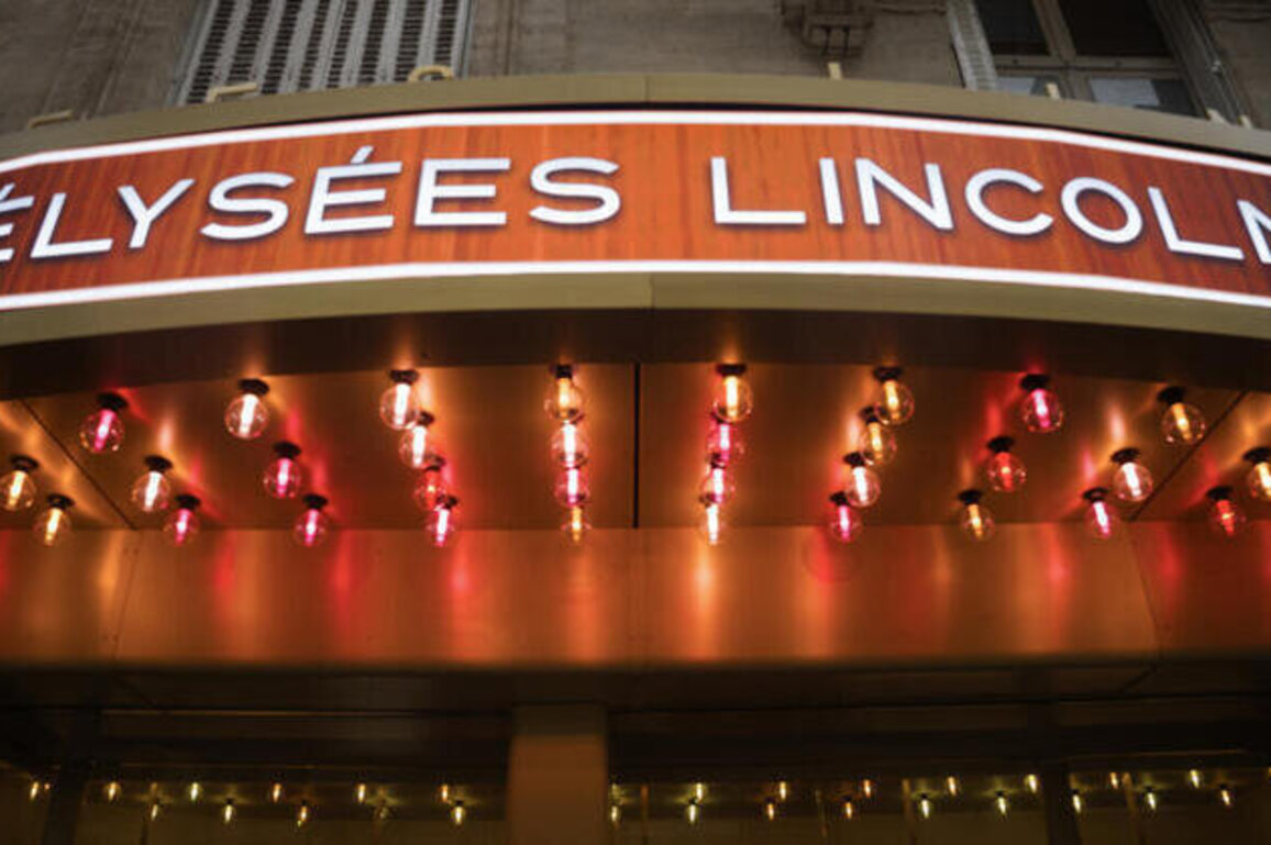 Paris's arthouse cinemas adapt to battle decline
