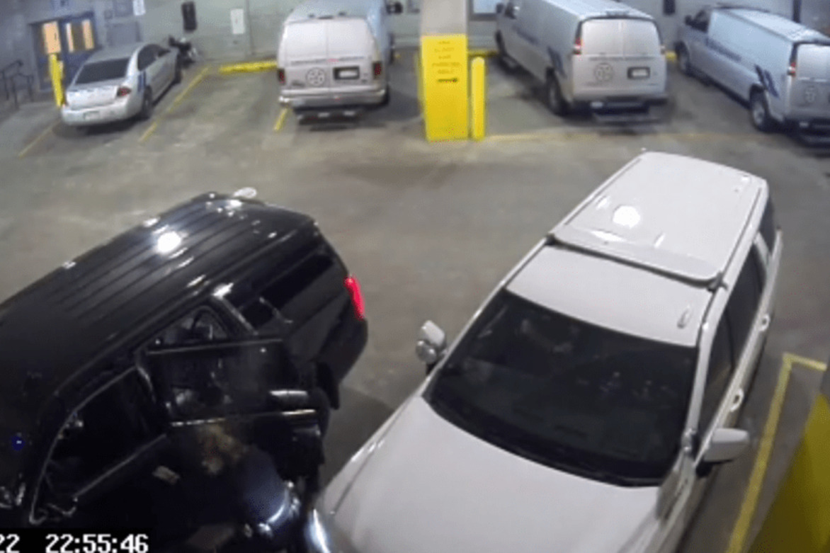 Denver police officer disciplined for missing hidden gun during search