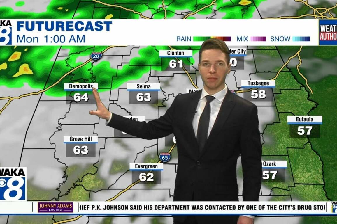Rain, some storms Sunday night into Monday; Sunshine Tuesday - WAKA 8