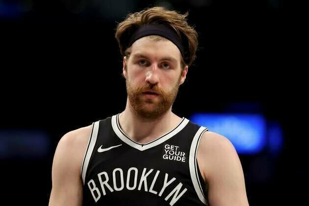 Lakers sign F Drew Timme to two-way contract
