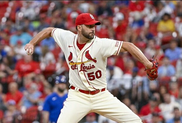 Adam Wainwright's march to 200 wins continues vs. Rockies