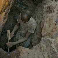 Gold miners killed in pit collapse in war-torn Sudan