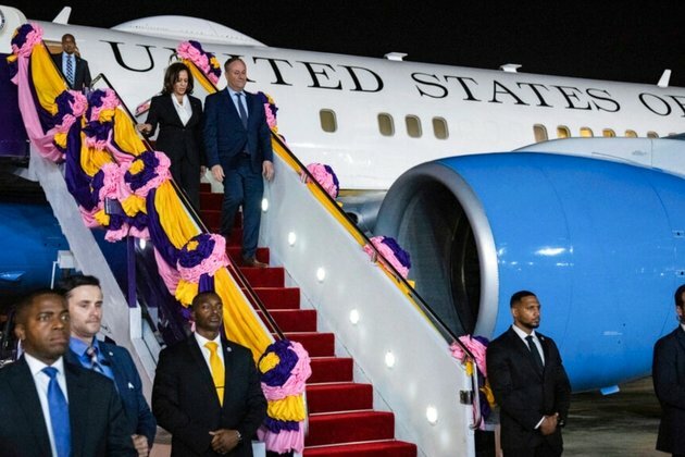 US VP Harris Arrives in Thailand for Asia-Pacific Summit