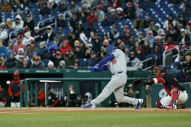 Giants sign C Austin Barnes to minor-league deal