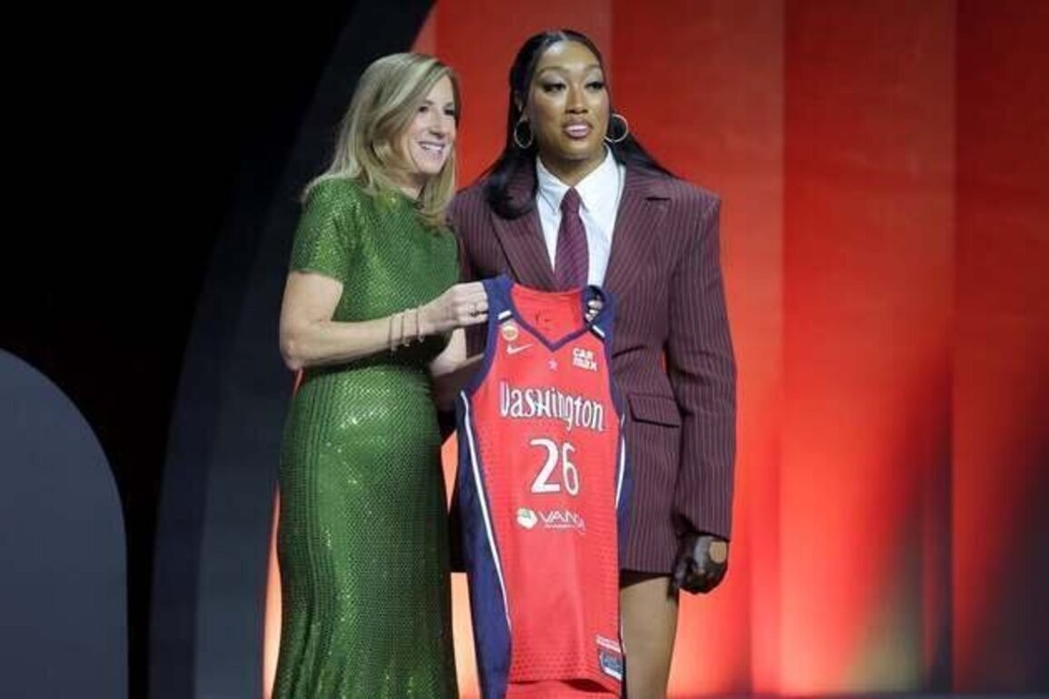 Mystics first-rounder Cotie McMahon injures elbow