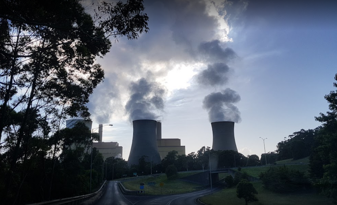 Calls for the unreliable Yallourn coal fired power station to close early.