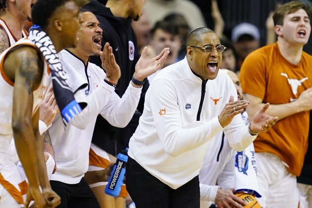 Reports: Texas agrees with Rodney Terry on 5-year deal
