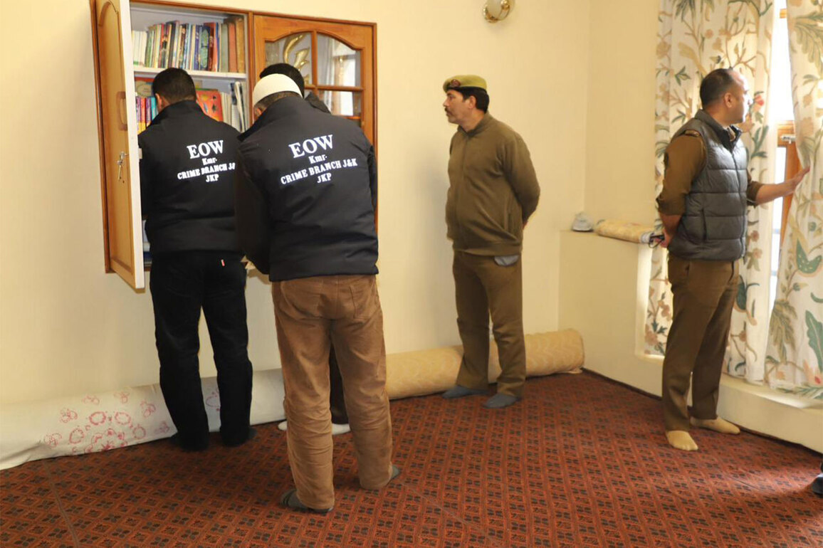 EOW Kashmir conducts house searches in COVID-era procurement fraud case, huge amounts siphoned off