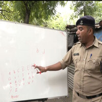 MP Constable runs pathshala for slum children in Indore