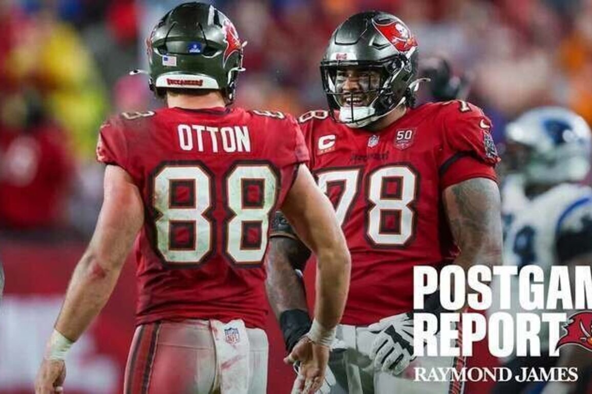 Bucs Run Over Panthers, Keep NFC South Title in Play