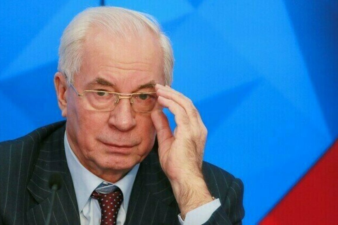 Ukraines leaders sold out country  former PM