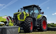 Claas sets out its market ambition with new Axion 8 range
