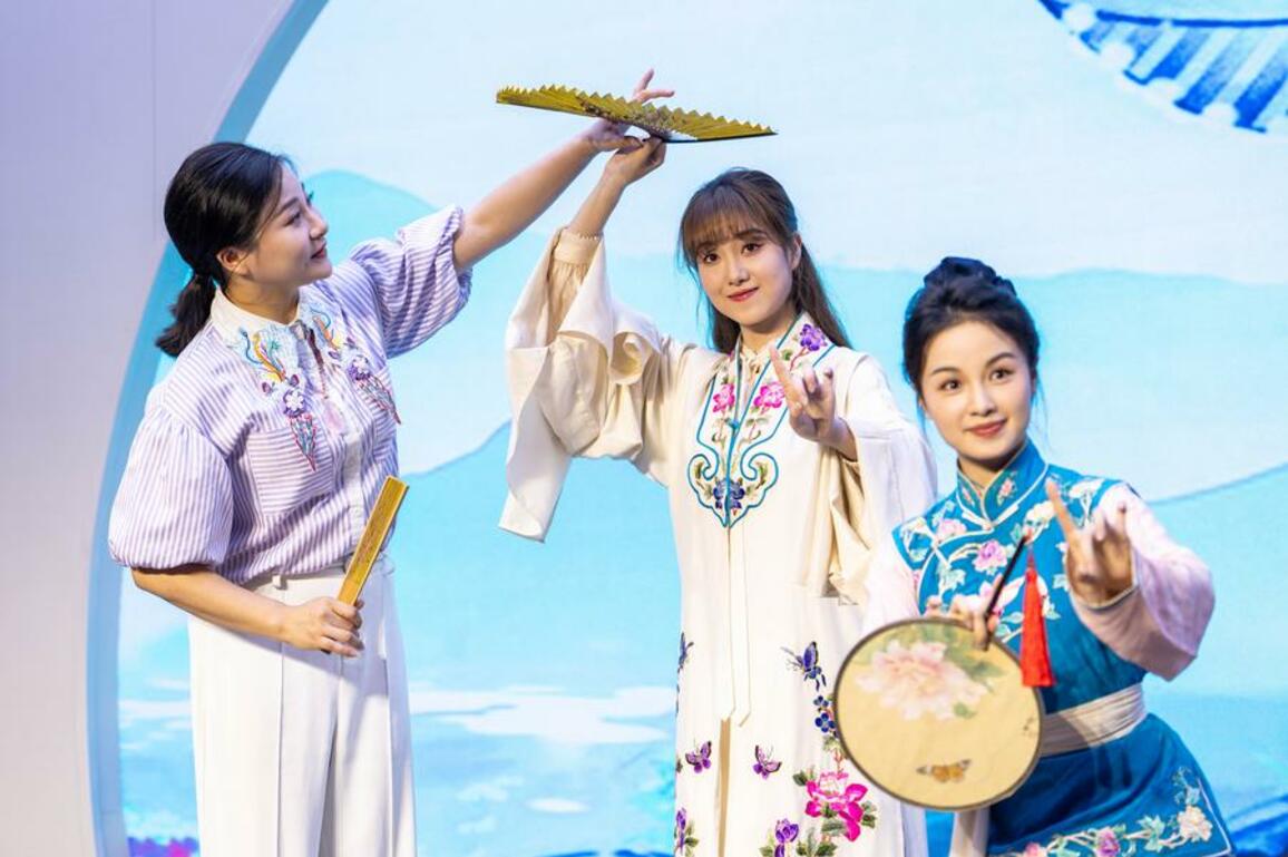 Culture | Youngsters breathe new vitality into olden art of Kunqu Opera
