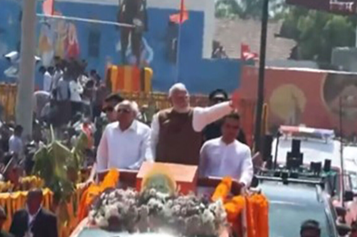 Gujarat: PM Modi holds roadshow in Somnath ahead of Somnath Amrit Mahotsav