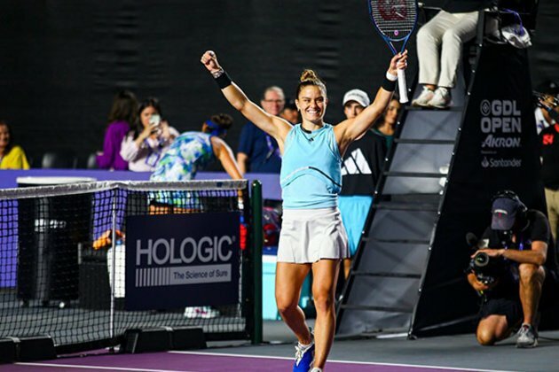 Maria Sakkari soars past Caroline Garcia to reach Guadalajara final