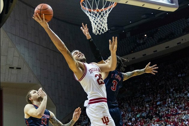 No. 11 Indiana cruises to 6-0 start, faces No. 1 UNC next