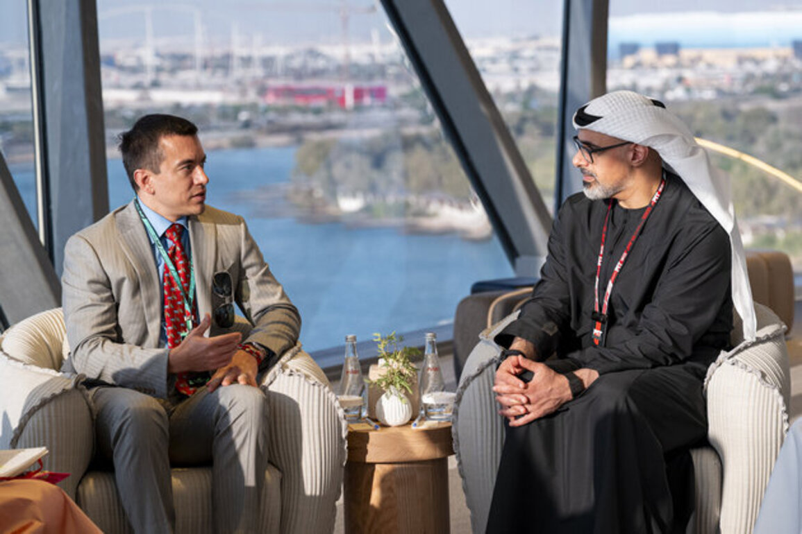 Khaled bin Mohamed bin Zayed meets President of Ecuador at Formula 1 Etihad Airways Abu Dhabi Grand Prix
