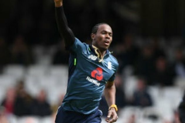 Woakes says World Cup place not safe after Archer arrival