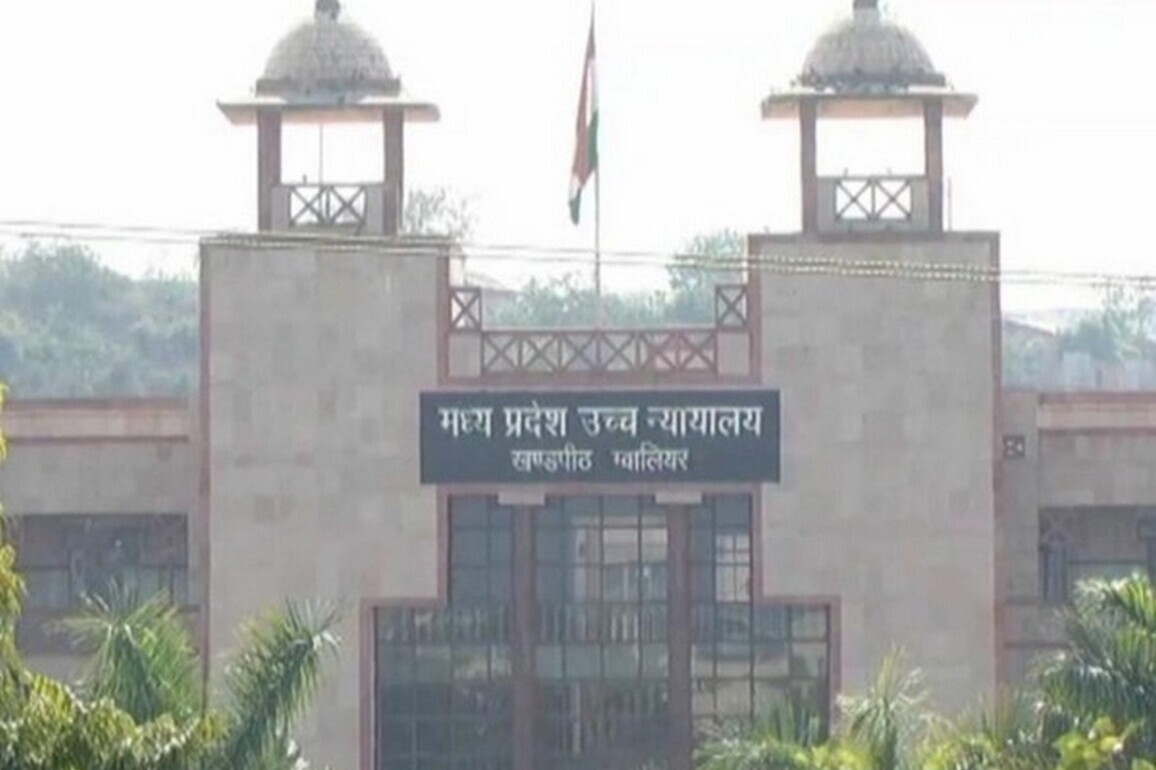 MP High Court declares Congress MLA Mukesh Malhotra's election "null and void"