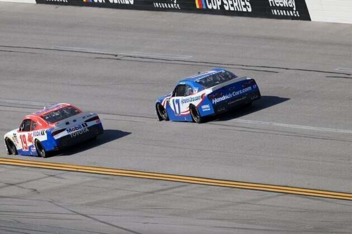 Corey Day captures first career NASCAR O'Reilly Auto Parts Series victory