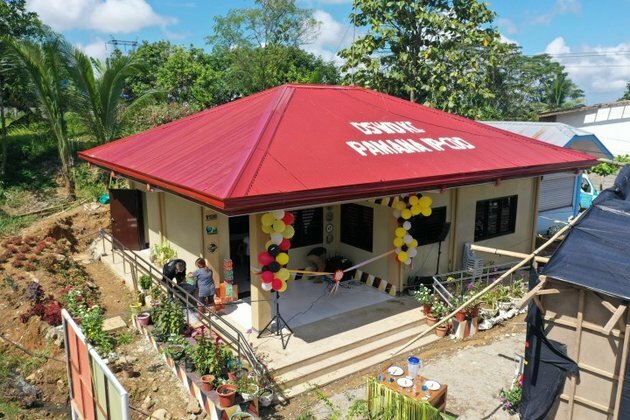 DSWD turns over 2 tribal centers in AgSur town