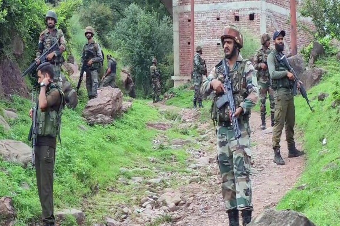 J&K: Indian Army conducts specialised training for VDG members in Rajouri after Pahalgam attack