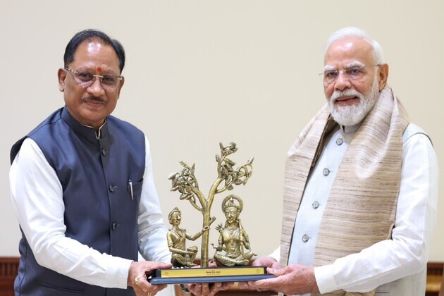 Chhattisgarh CM Vishnu Deo Sai meets PM Modi, presents comprehensive roadmap for transformation of Bastar