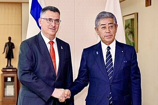 Japan's FM expresses serious concern about devastating humanitarian situation in Gaza Strip