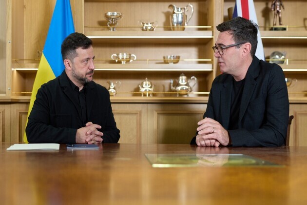 UK grants Ukraine access to 'Stone Cloak' jamming tech as Burnham hosts Zelenskyy for talks