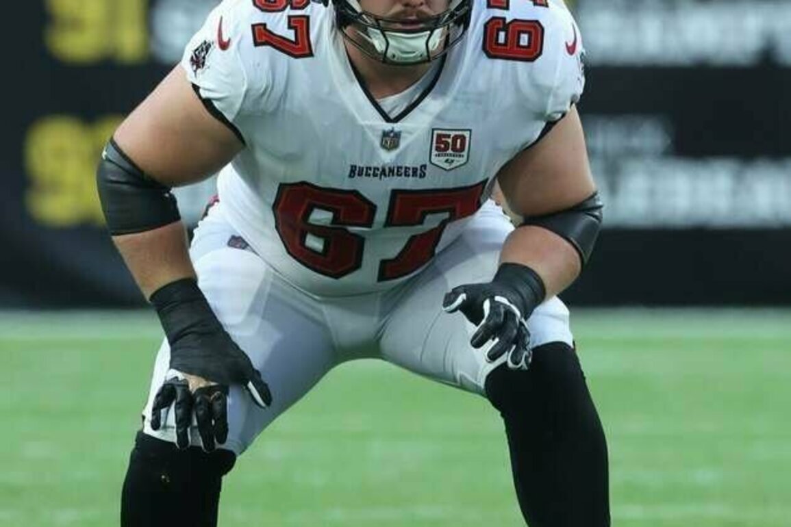 Buccaneers activate RT Luke Goedeke (foot) off IR