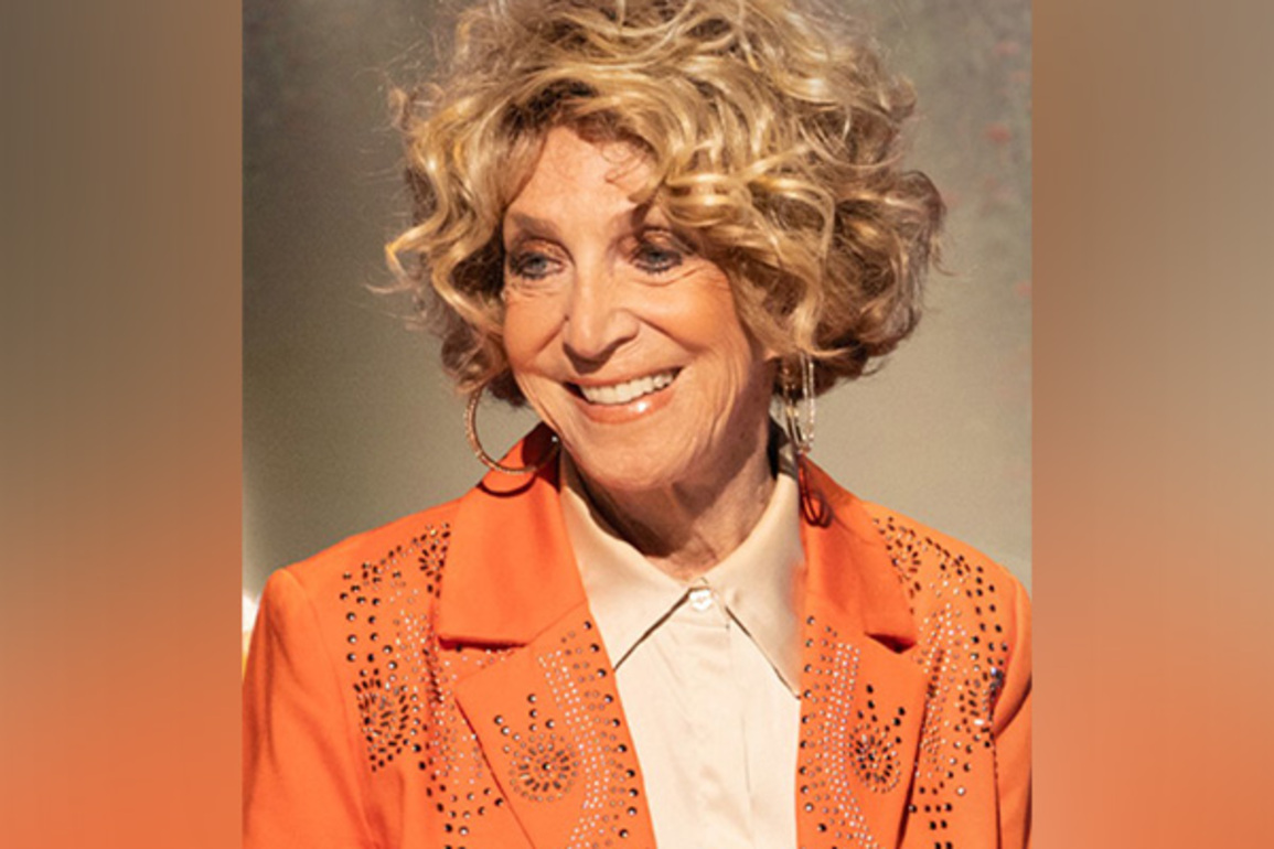 'Don't Touch Me' singer Jeannie Seely dies at 85