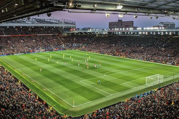 Disciplinary Committee lifts Vinicius red card, closes Valencia stand