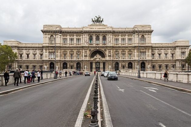 2 US families challenge Italy’s citizenship limits in top court