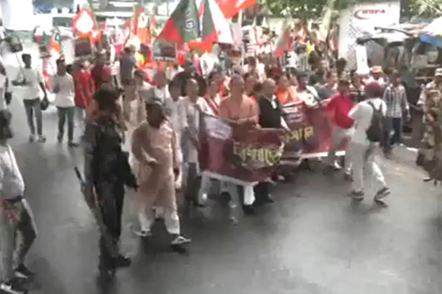 BJP protests in Kolkata over vandalism of Tagore's ancestral home in Bangladesh; slams Yunus govt