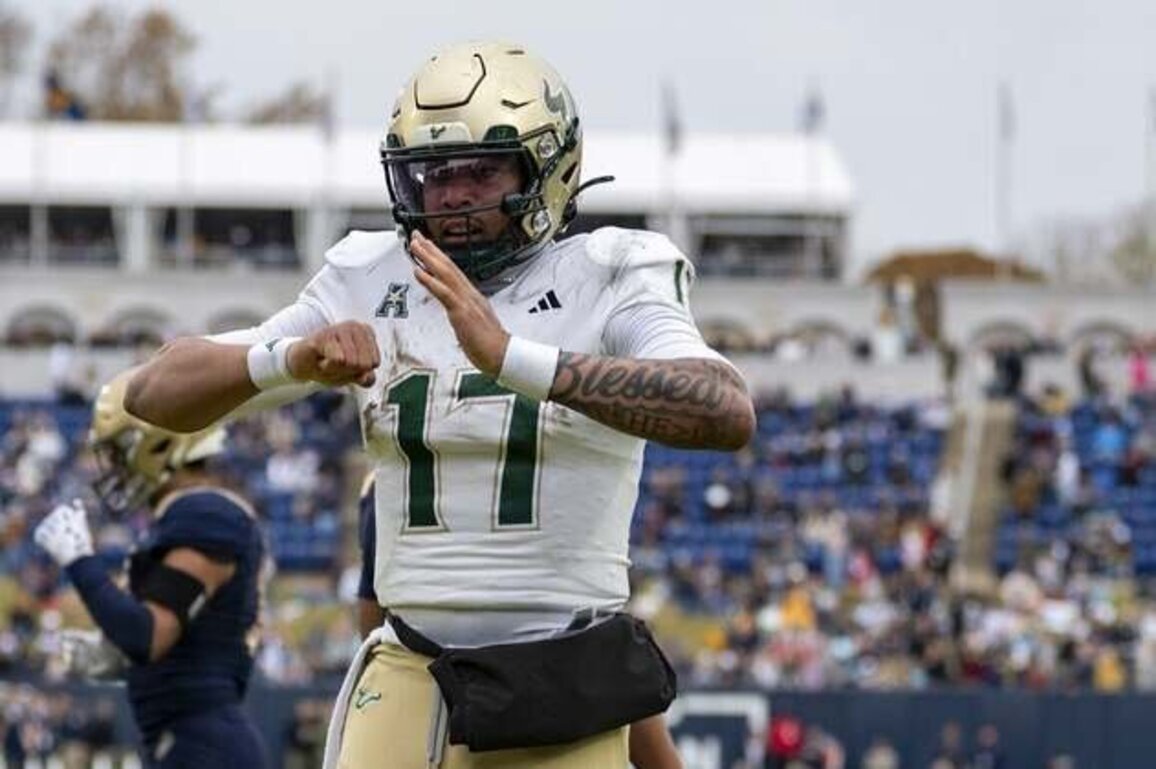 Report: USF QB Byrum Brown to visit Auburn, former coach
