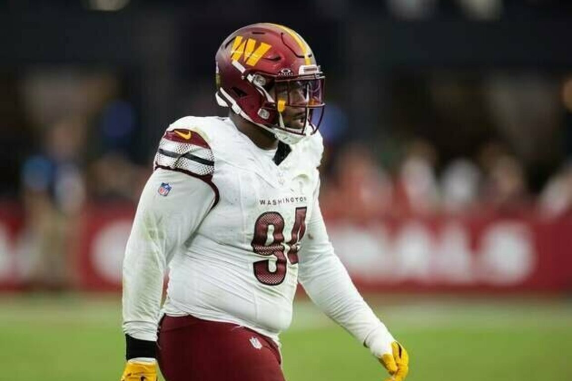Commanders DL Daron Payne suspended one game