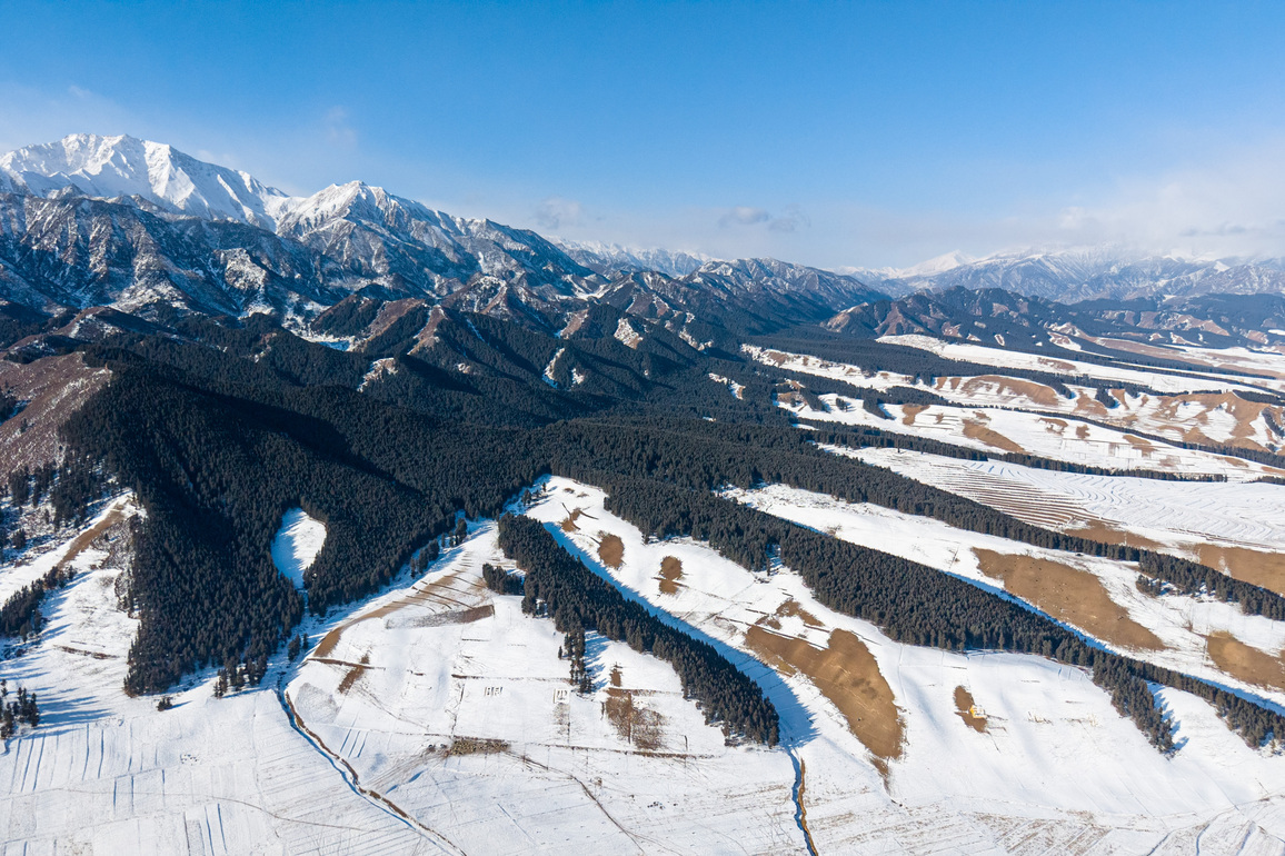 New study helps trace how microplastics transport on "roof of the world"