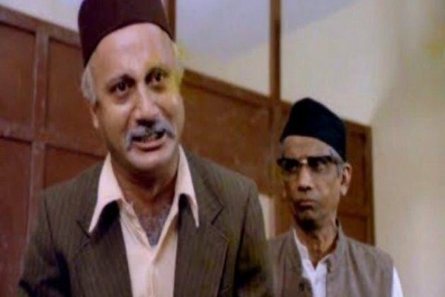 Mahesh Bhatt praises Anupam Kher as 'Saaransh' clocks 36 years