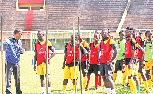 Omutendesi wa Cranes, Micho ng’awa abazannyi ebiragiro eggulo e Namboole. Cranes yeetegekera South Sudan mu gisunsula abalyetaba mu za CHAN e Kenya mu 2018. Omutendesi wa Cranes, Micho ng’awa abazannyi ebiragiro eggulo e Namboole. Cranes yeetegekera South Sudan mu gisunsula abalyetaba mu za CHAN e Kenya mu 2018.