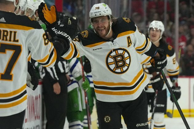Bruins have franchise-record 58th win in sights vs. Predators