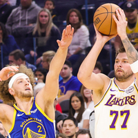 (SP)U.S.-SAN FRANCISCO-BASKETBALL-NBA-LAKERS VS WARRIORS