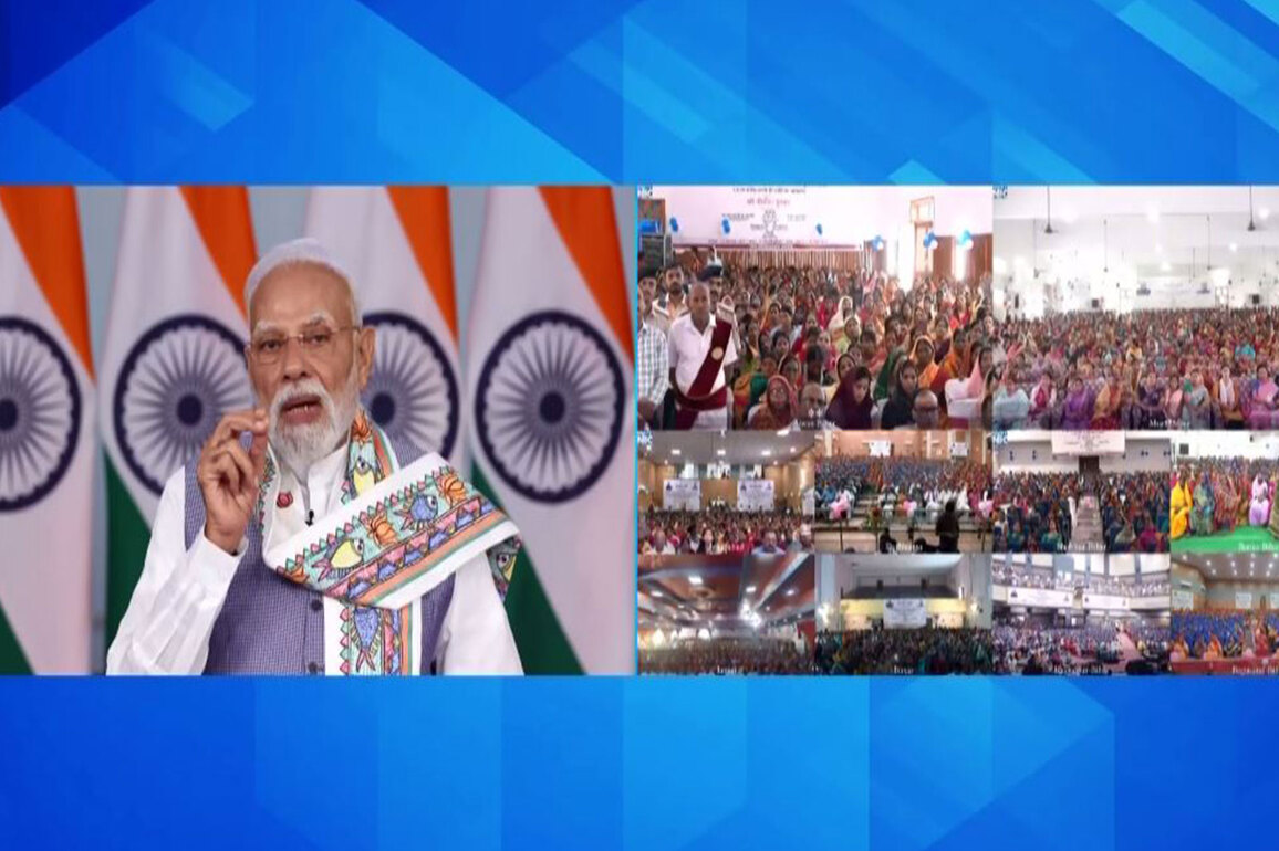 "Women suffered from lawlessness, corruption under RJD in Bihar": PM Modi