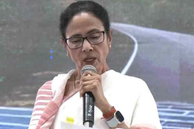 Paschim Medinipur: Bengal CM inaugurates solar power projects, announces future development plans