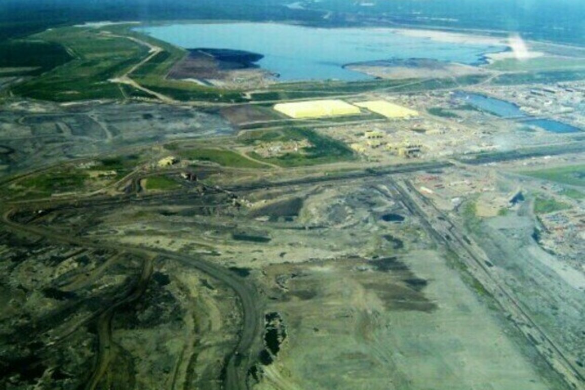 Alberta to Create Standards for Releasing Oilsands Tailings into Environment