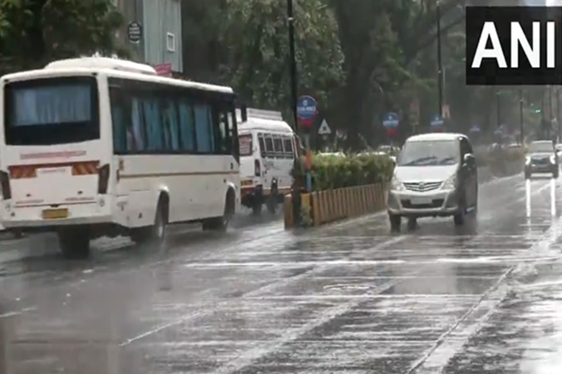 Light rain lashes parts of Mumbai, brings relief from humidity