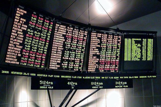 US Stocks Climb; Tech Leads Rally 