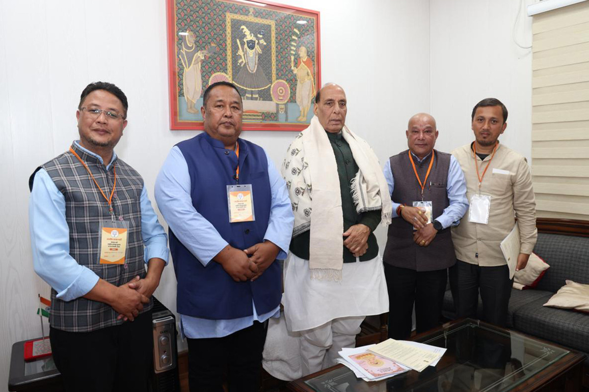 Delhi: Meghalaya BJP leaders meet Rajnath Singh, seek resolution to relocation of Dalit Sikh community to Cantonment area